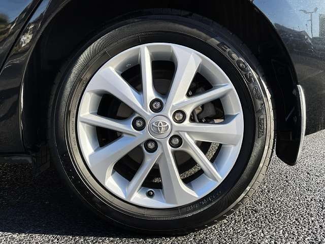 Toyota AURIS 2014-11 195282-3