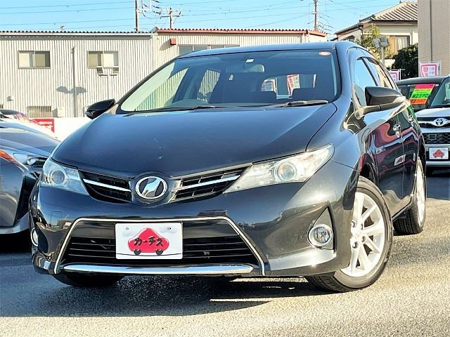 Toyota AURIS 2014-11 195282-0