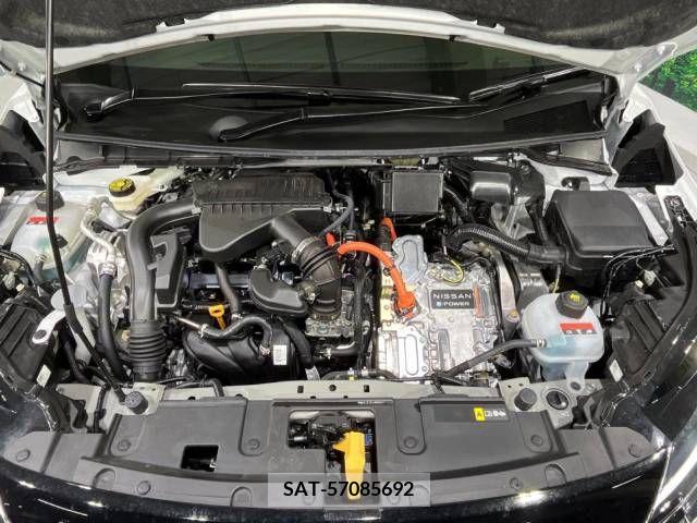 Nissan AURA 2023-06 215540-18