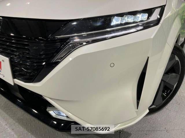 Nissan AURA 2023-06 215540-12