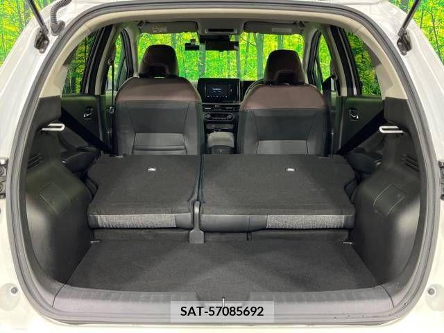 Nissan AURA 2023-06 215540-10