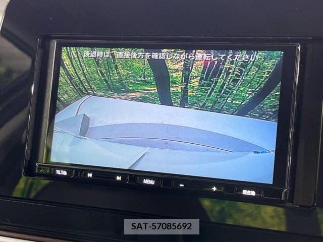 Nissan AURA 2023-06 215540-4