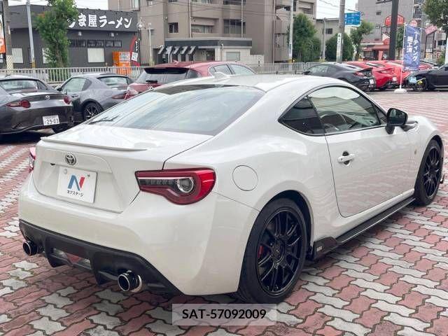 Toyota 86 2017-11 321184-17