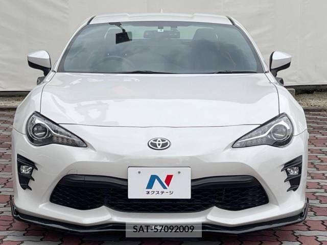 Toyota 86 2017-11 321184-14