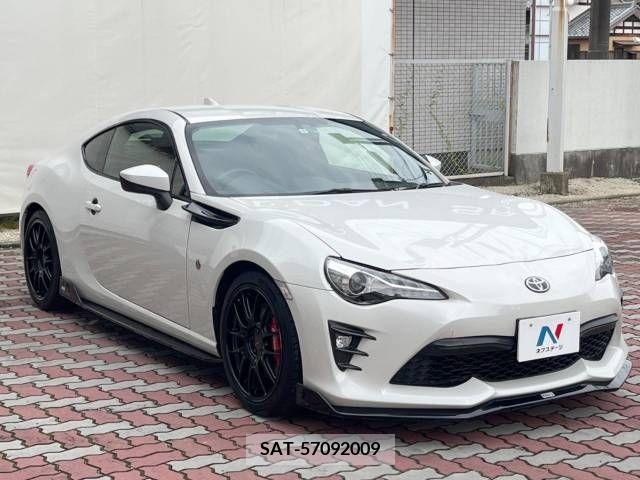 Toyota 86 2017-11 321184-16