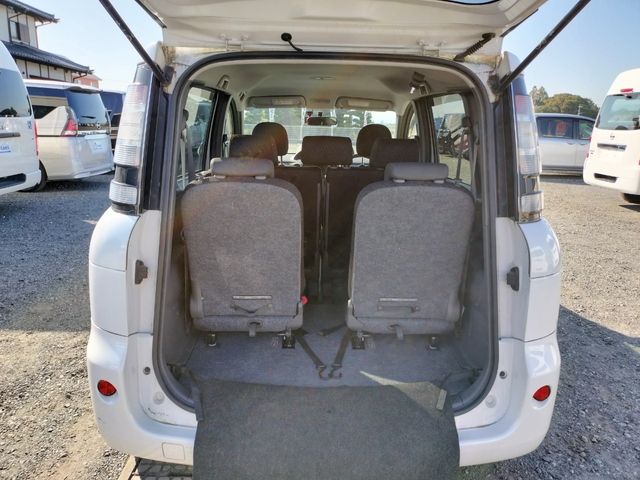 Toyota SIENTA 2013-10 28394-12