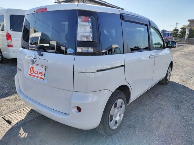 Toyota SIENTA 2013-10 28394-16