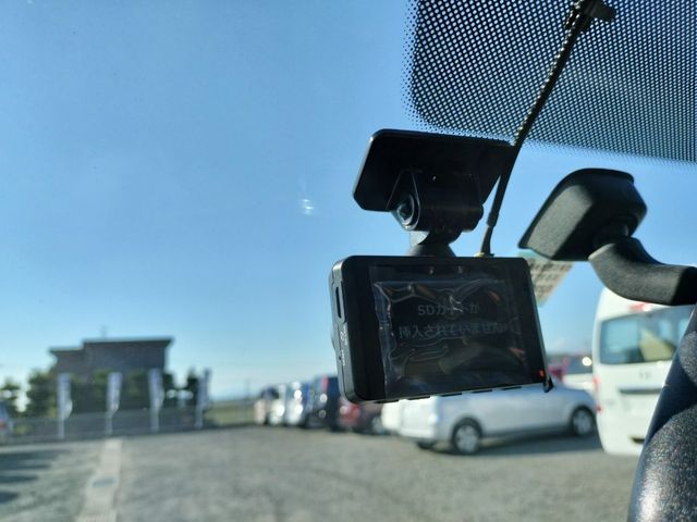 Toyota SIENTA 2013-10 28394-19