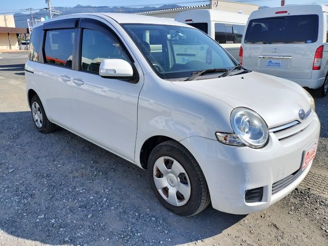 Toyota SIENTA 2013-10 28394-17