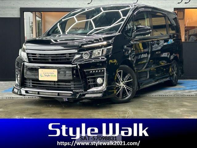 Toyota VOXY 2015-05 289139-0