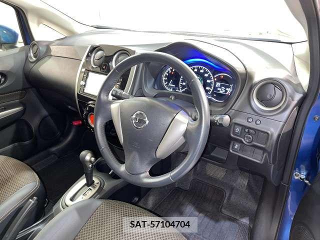 Nissan NOTE 2015-10 201338-12