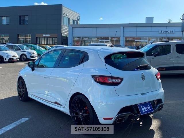 Renault LUTECIA 2019-12 284058-7