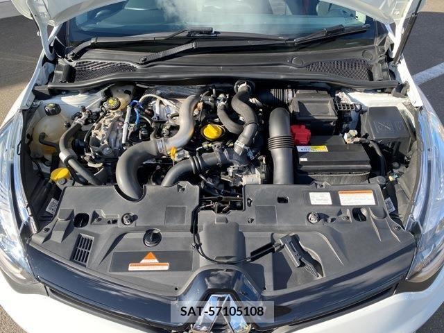 Renault LUTECIA 2019-12 284058-19