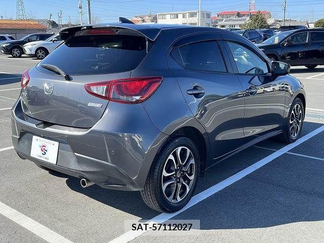 Mazda DEMIO 2015-04 230304-15