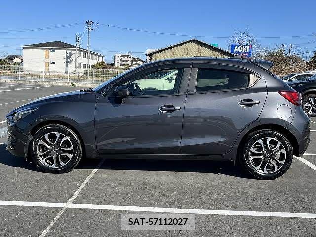 Mazda DEMIO 2015-04 230304-13