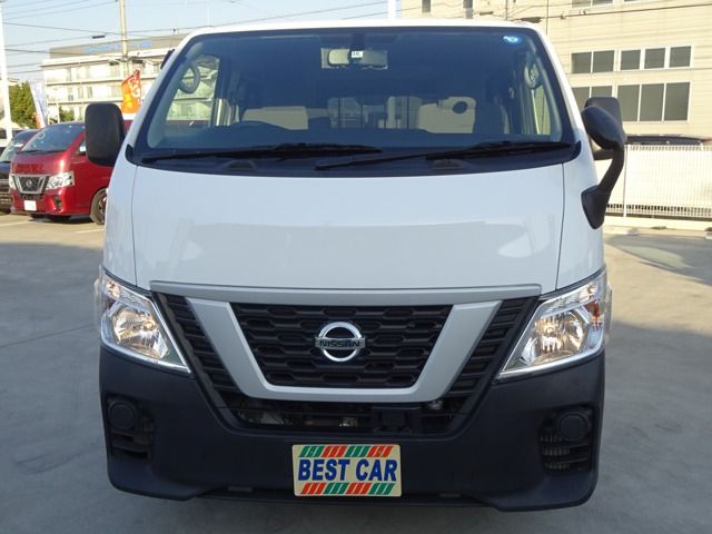 Nissan NV350 Caravan 2018-10 28892-4