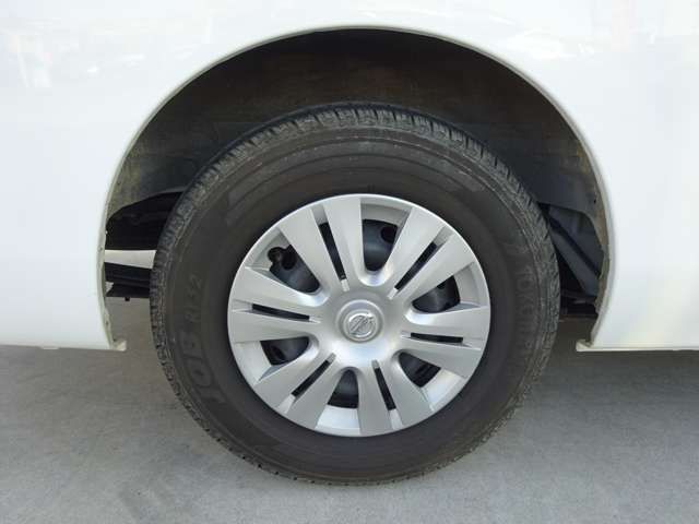 Nissan NV350 Caravan 2018-10 28892-13