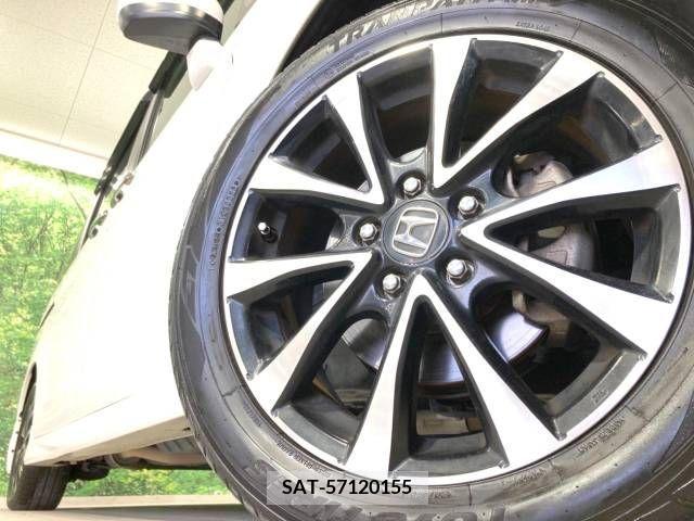 Honda e 2013-12 256533-12