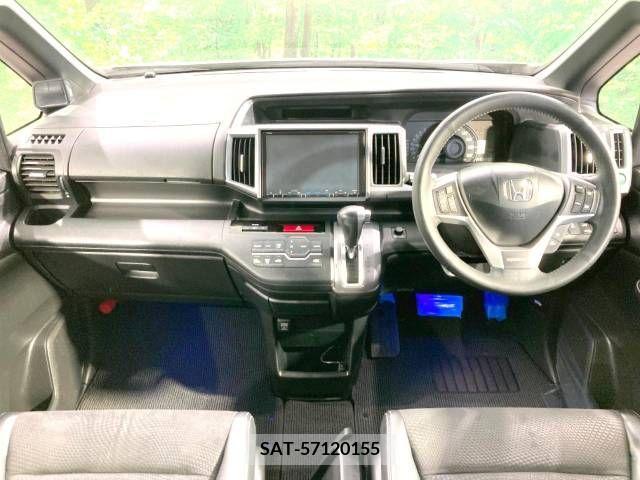 Honda e 2013-12 256533-1