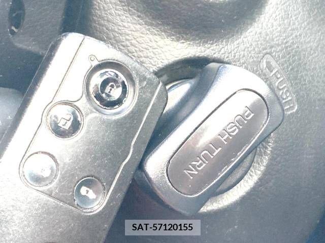Honda e 2013-12 256533-6