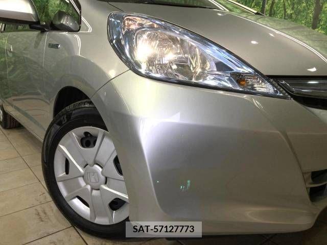 Honda FIT HYBRID 2013-08 257267-11