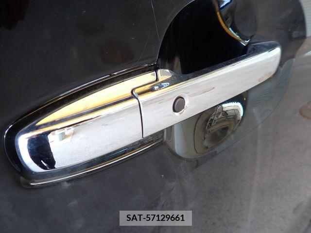 Honda N BOX CUSTOM 2022-10 336833-8