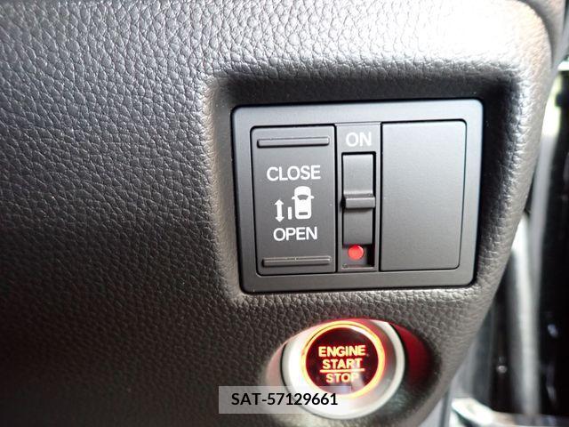 Honda N BOX CUSTOM 2022-10 336833-17