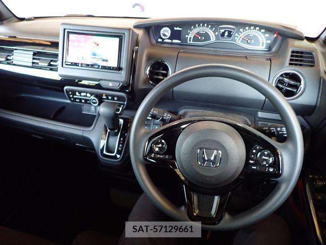 Honda N BOX CUSTOM 2022-10 336833-15