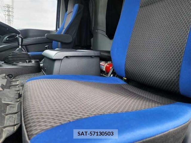 Isuzu GIGA 2017-10 231348-13