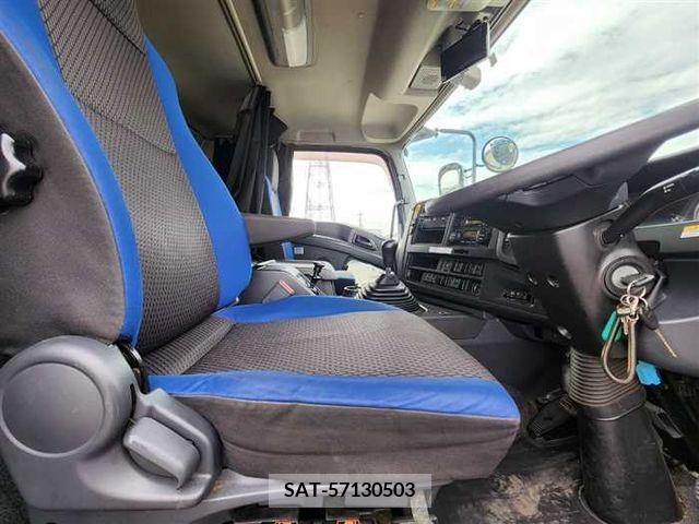 Isuzu GIGA 2017-10 231348-18