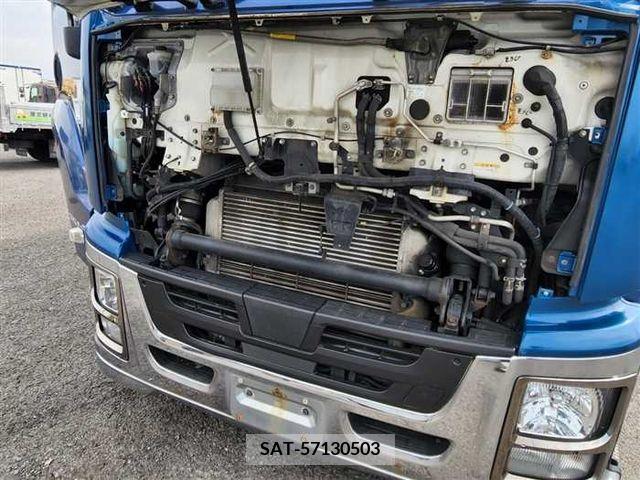 Isuzu GIGA 2017-10 231348-10