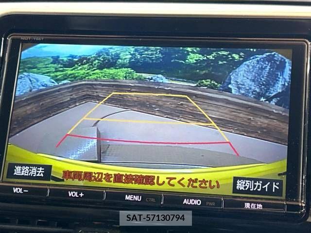 Toyota C-HR 2017-08 264225-4