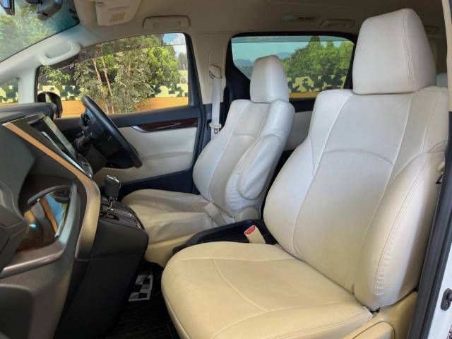 Toyota ALPHARD 2017-12 186180-19