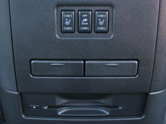Nissan ELGRAND 2014-03 183032-16