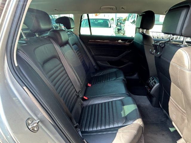 VolksWagen PASSAT VARIANT 2015-07 181191-14
