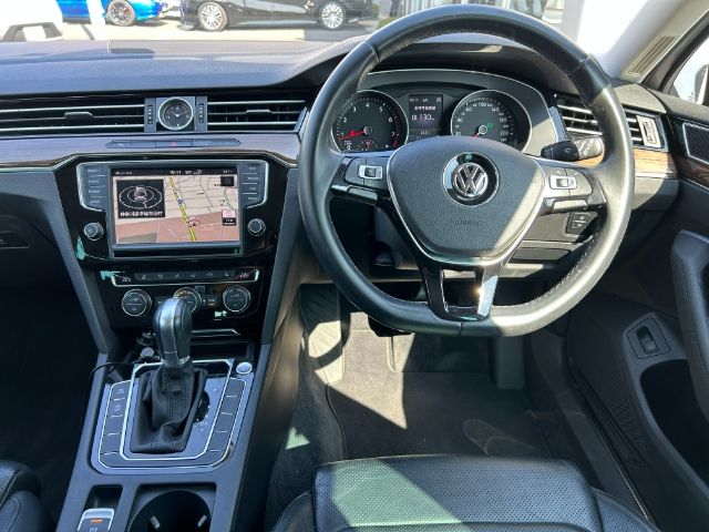 VolksWagen PASSAT VARIANT 2015-07 181191-21