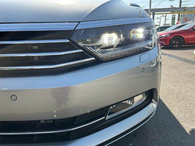 VolksWagen PASSAT VARIANT 2015-07 181191-16