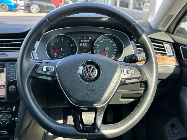 VolksWagen PASSAT VARIANT 2015-07 181191-10