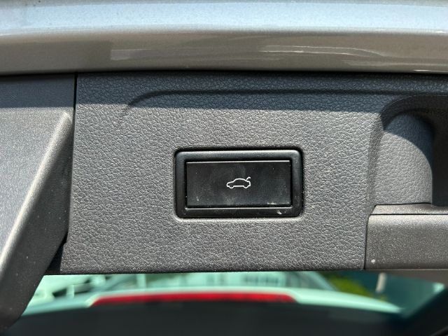VolksWagen PASSAT VARIANT 2015-07 181191-29