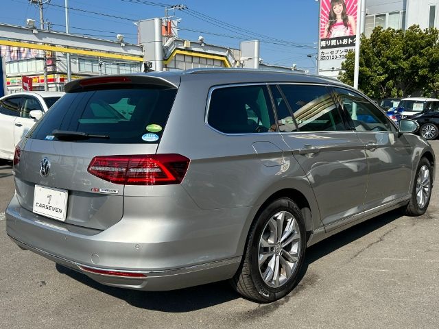 VolksWagen PASSAT VARIANT 2015-07 181191-5