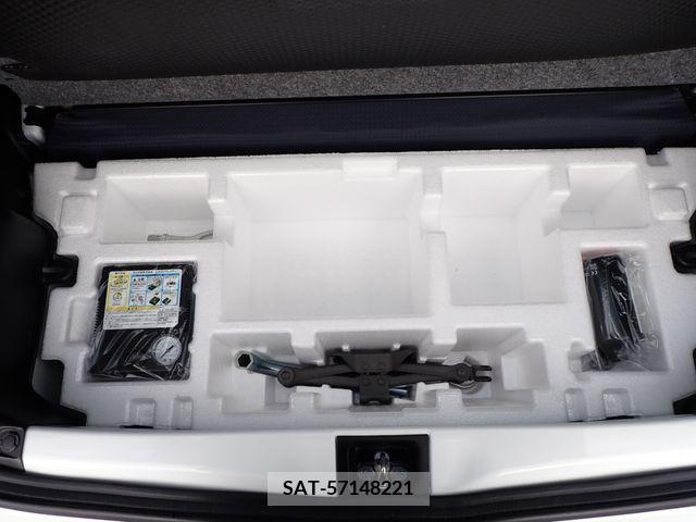 Mazda CAROL 2019-01 357569-17
