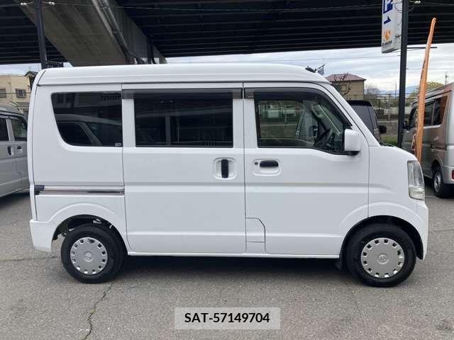 Nissan CLIPPER 2016-03 280256-9