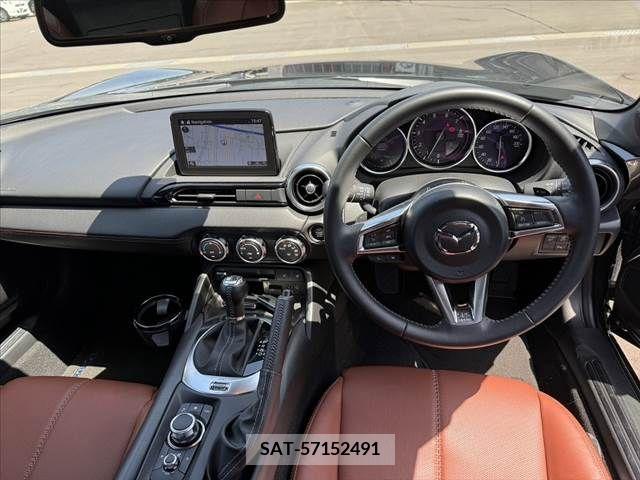 Mazda ROADSTER 2022-01 284356-1