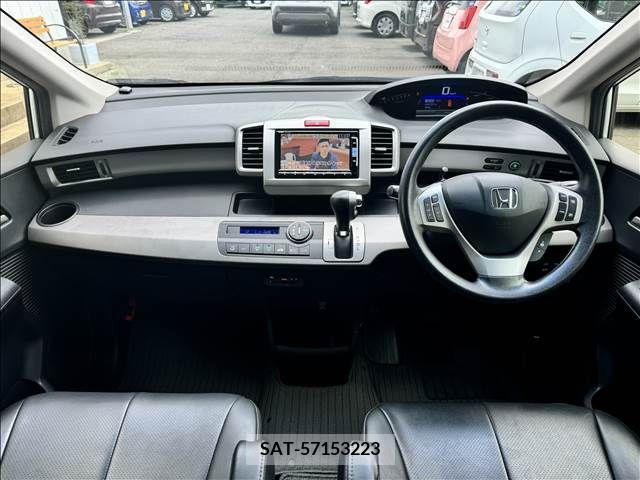 Honda FREED HYBRID 2015-06 303989-1