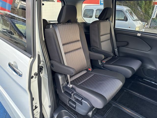 Nissan SERENA 2019-09 15121-15