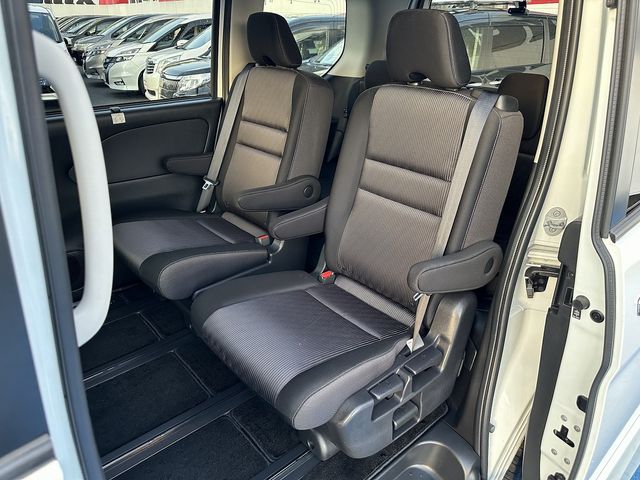 Nissan SERENA 2019-09 15121-16