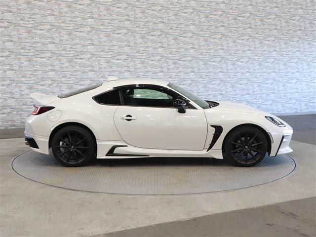 Toyota 86 2022-04 9202-6