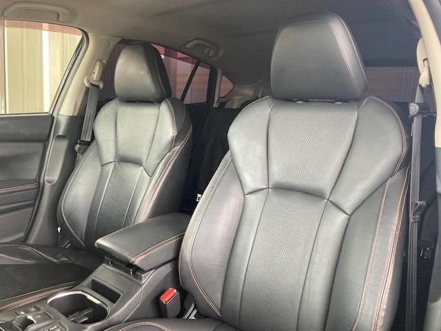 Subaru SUBARU 2017-06 216-18