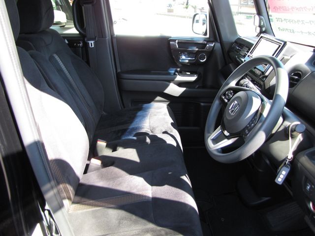 Honda N BOX CUSTOM 2019-05 24299-6