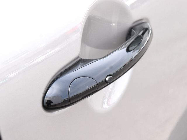Bmw MINI 2023-02 6046-8